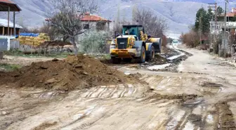 Yahyalı Belediyesi Yolları Asfaltlamaya Hazırlanıyor