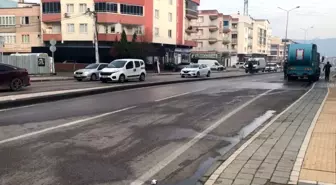 Bursa'da Genç Kız Servis Aracının Altında Hayatını Kaybetti