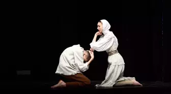 Albüm: Rusya'da Düzenlenen Dans Yarışmasında Sanatçıların Performansları Göz Doldurdu