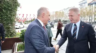 Sultangazi'de Muhtarlar ve Kurum Müdürleri Toplantısı