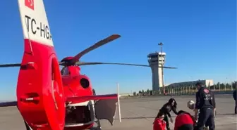 Kalp rahatsızlığı bulunan kişi ambulans helikopterle sevk edildi