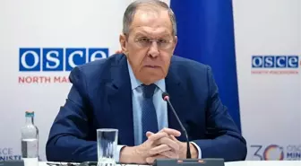 Rusya Dışişleri Bakanı Lavrov: Ukrayna'da Siyasi Çözüm Arayışı Yok