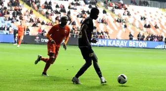 Adanaspor, evinde Çorum FK'ya 3-0 mağlup oldu