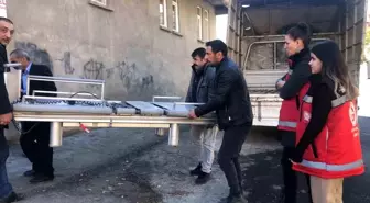 Hakkari Belediyesi, 39 yaşlıya ev ziyareti yaparak ihtiyaçlarını karşıladı
