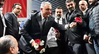 Ahmet Nur Çebi, Beşiktaş'a veda etti! Bir gruba hakkı helal değil