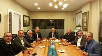 Bayburt Belediye Başkanı Hükmü Pekmezci İstanbul'da Bayburt Eğitim Kültür ve Hizmet Vakfı Başkanını Ziyaret Etti