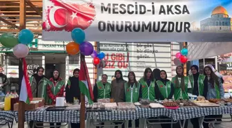 Burdur'da Filistinlilere Destek Amacıyla Hayır Çarşısı Açıldı