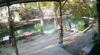 Antalya'da istinat duvarı çöktü, 1 çocuk hayatını kaybetti