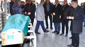 Trabzon'da fırtınada hayatını kaybeden lise öğrencileri toprağa verildi