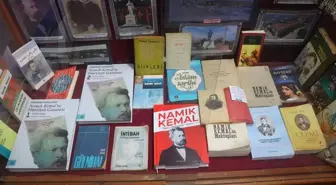 'Vatan şairi' Namık Kemal vefatının 135'inci yılında anılıyor