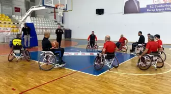 Sorgun Kaymakamı Engellilerle Basketbol ve Voleybol Maçı Yaptı