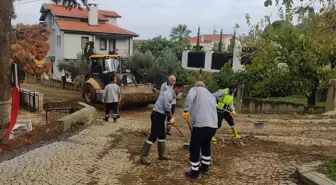 -Bursa'da sel bölgelerinde yaralar sarılıyor