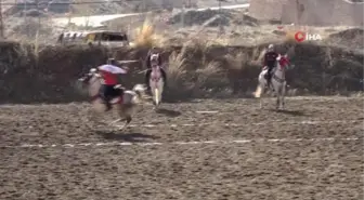 Bayburt'ta Asker Eğlencesi: Cirit Maçı