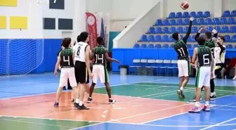 Denizli'de Yurtlar Arası Spor Oyunları Basketbol Müsabakaları Tamamlandı