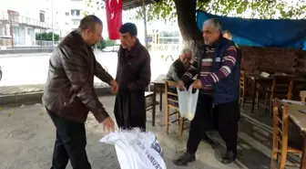 Kozan'da Dere Yatağına Dökülen Limonlar Vatandaşlara Dağıtıldı