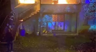 DÜZCE'de Akpınar köyünde ev yangını