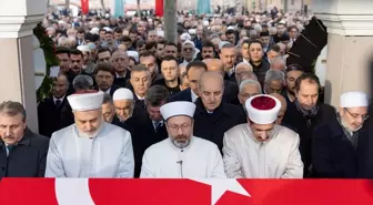 Eski Diyanet İşleri Başkanı Lütfi Doğan, hayatını kaybetti