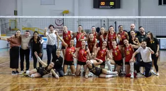 Göztepe Voleybol, Edremit Belediyesi Altınoluk'u mağlup ederek ikinci sıraya yükseldi