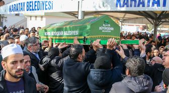 Konya'da otobüs-motosiklet çarpışması: Çocuk hayatını kaybetti