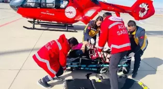 Şırnak'ta Safra Kesesi Rahatsızlığından Dolayı Ambulans Helikopterle Van'a Sevk Edilen Hastanın Tedavisi Başladı