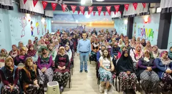 Afyonkarahisar Sandıklı'da Aile Okulu ve Gençlik Okulu Seminerleri Devam Ediyor