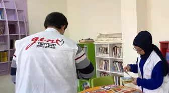 Düzce Üniversitesi Genç Yeryüzü Doktorları Topluluğu Adıyaman'da Depremzedelere Yardım Etti