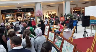 Erzurum'da Gazze'ye Yardım Çarşısı Büyük İlgi Gördü