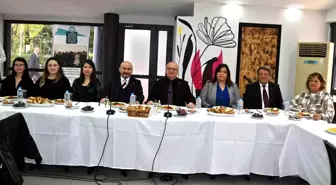 Manisa'da Türk Kadınına Seçme ve Seçilme Hakkı Programı Düzenlendi