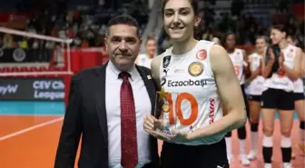 Eczacıbaşı Dynavit Kadın Voleybol Takımı Maritza'yı 3-0 Yendi