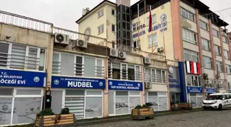 Mudanya Belediye Binası Yıkılma Riskine Karşı Tahliye Edildi