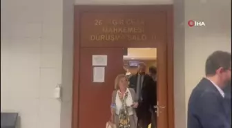 Nazlı Ilıcak cezaevine girdi