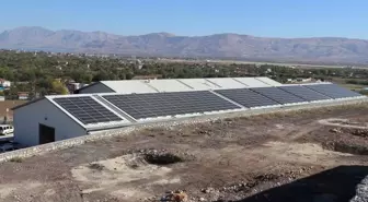 Elazığ'da Mobilya Üreticisi Güneş Enerjisi Santrali Kurarak Elektrik Tüketimini Karşılıyor