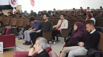 Sivas Cumhuriyet Üniversitesi'nde Engelliler Günü Paneli Düzenlendi