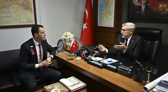 TBMM Dijital Mecralar Komisyonu Başkanı Hüseyin Yayman, Türkiye'de dijital telif konusunda içerik üreticileriyle yeni bir sözleşme yapılması gerektiğini belirtti.