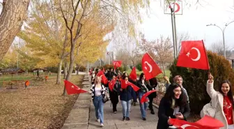 Ankara Hacı Bayramı Veli Üniversitesi öğrencileri nostaljik tramvay ile Gölbaşı'nda tur attı