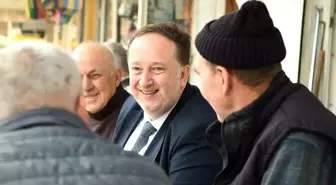 Karesi Belediye Başkanı Dinçer Orkan, esnaf ve vatandaşlarla bir araya geldi