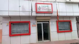 Öğretmen de bunu yaparsa! Görev başında doktoru darbetti