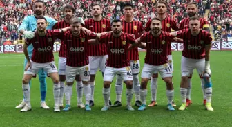 Eskişehirspor, iç sahada gol yemeden liderliğini sürdürüyor