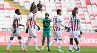 Sivasspor Arnavutköy Belediyespor'u 2-1 mağlup etti