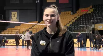 VakıfBank'ın Hollandalı pasörü Sarah van Aalen: 'Burada en büyük fark baskı'