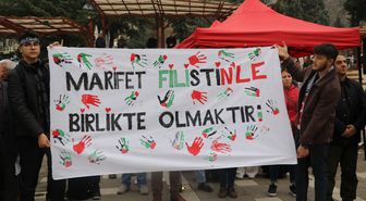 Amasya Üniversitesi İsrail'in Gazze saldırılarını protesto etti