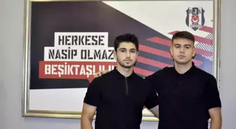 Beşiktaş'ta genç futbolculara profesyonel sözleşme imzalandı