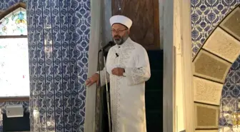 Diyanet İşleri Başkanı Ali Erbaş Rize'de Cuma Namazı Kıldırdı