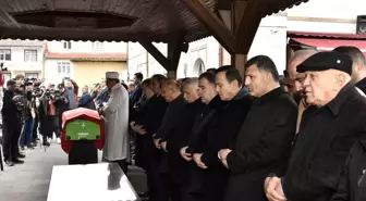 Yazar ve siyaset bilimci Mustafa Çalık Gümüşhane'de son yolculuğuna uğurlandı