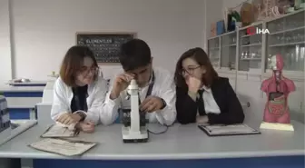 Eskişehirli öğrenciler sığırkuyruğu bitkisi ile pankreas kanserini iyileştirdi