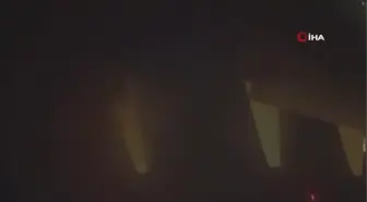 Rusya'da yolcu uçağı motorundan çıkan alev nedeniyle acil iniş yaptı