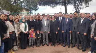 AK Parti Mersin Milletvekili Nureddin Nebati Tarsus İlçe Başkanlığına ziyarette bulundu
