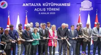 Antalya Kütüphanesi, Bakan Ersoy tarafından hizmete açıldı