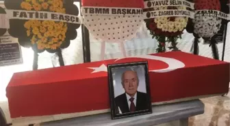 Eski Ticaret ve Sanayi Bakanı Şükrü Yürür'ün cenazesi Ünye'de defnedildi