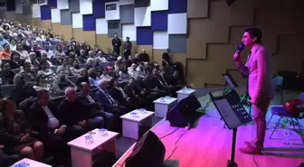 Mazlum Çimen, Yıldız Kenter Kültür ve Sanat Merkezi'nde konser verdi